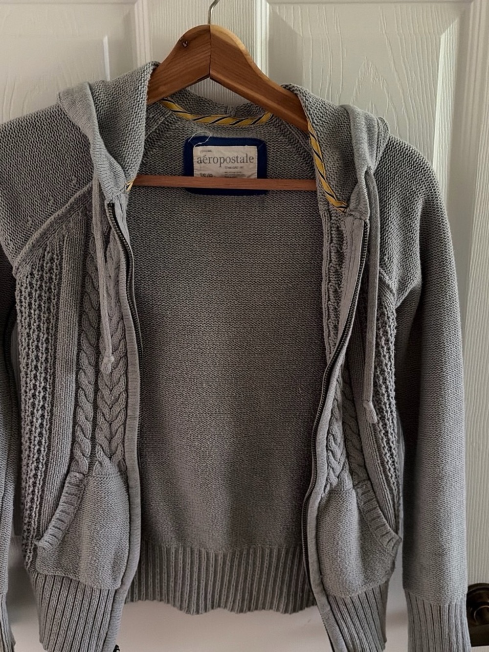 Aeropostale Men's Light Gray Cable Knit Zip Hoodie